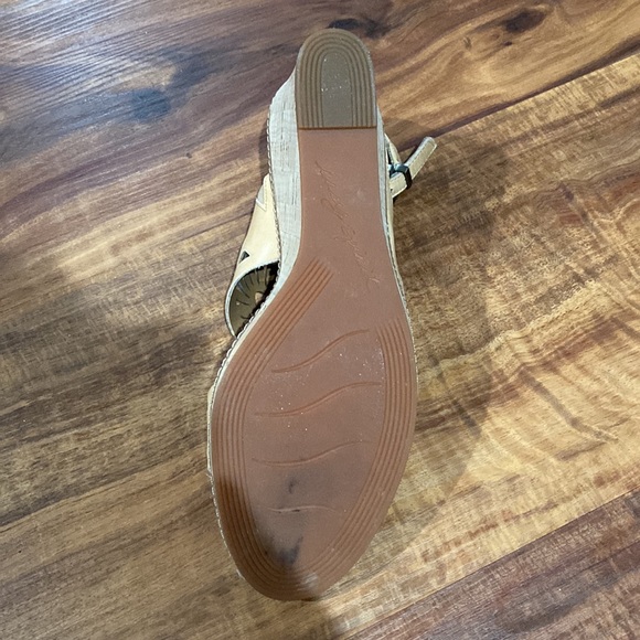 Easy Spirit - Kristina Sandal - Natural Tan - Size 10M - Picture 7 of 8